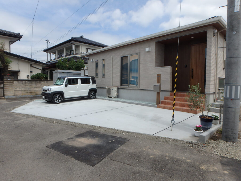 あなたの街の外構屋さん 福島市 施工事例 階段 舗装